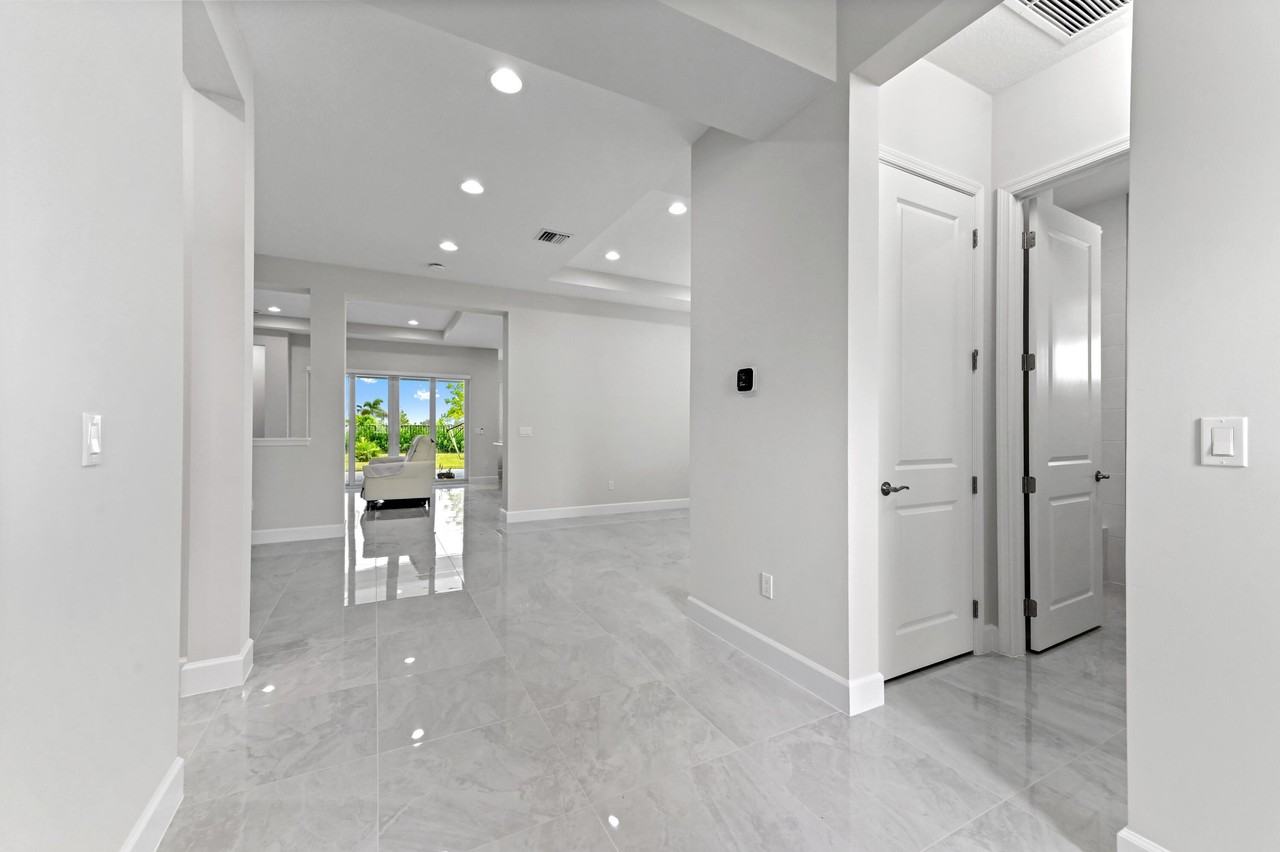 14236 Gray Bark Bnd - Photo 5 of 45