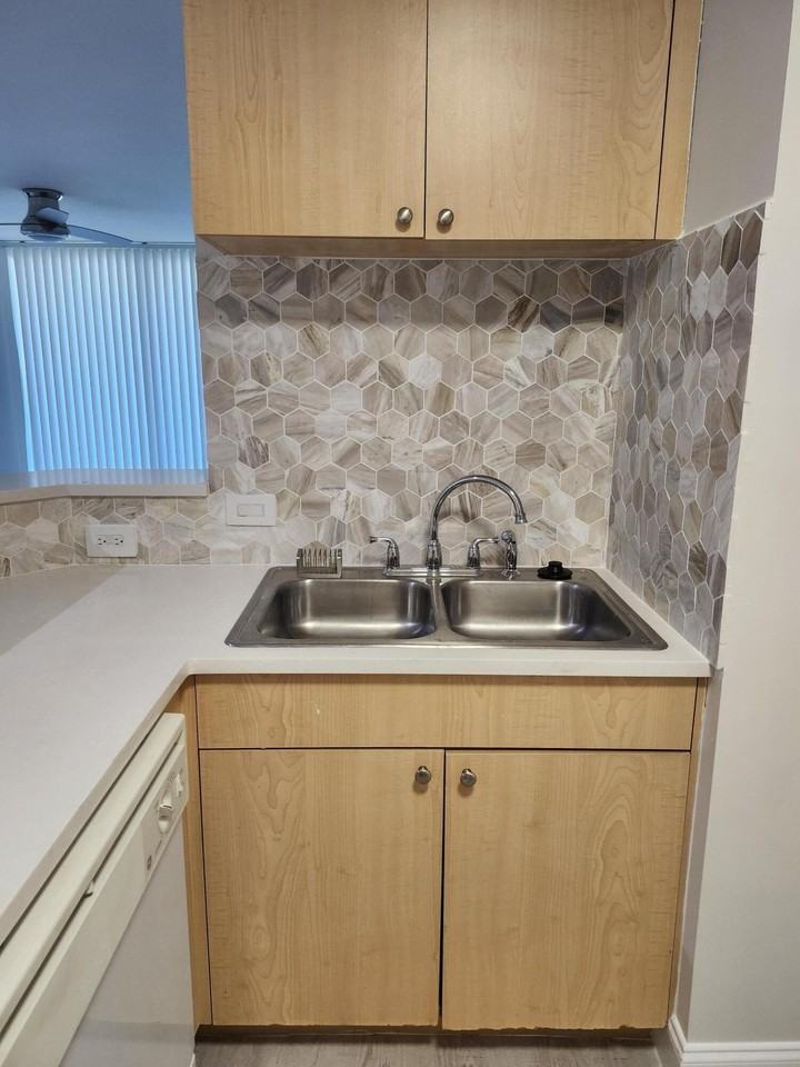 505 Villa Cir - Photo 5 of 26