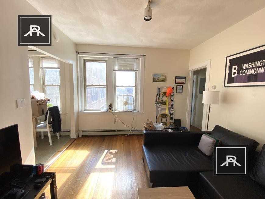 1641 Commonwealth Ave - Photo 6 of 6