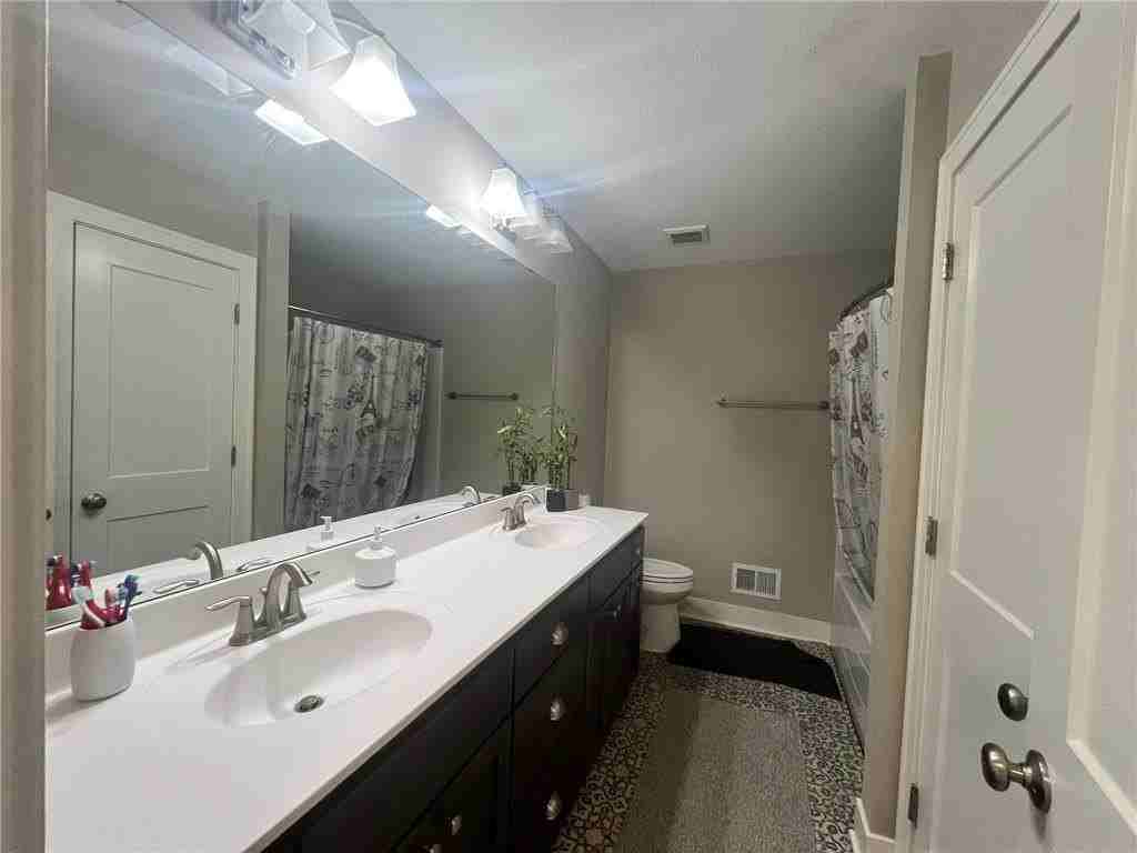 18945 Iden Way - Photo 5 of 29