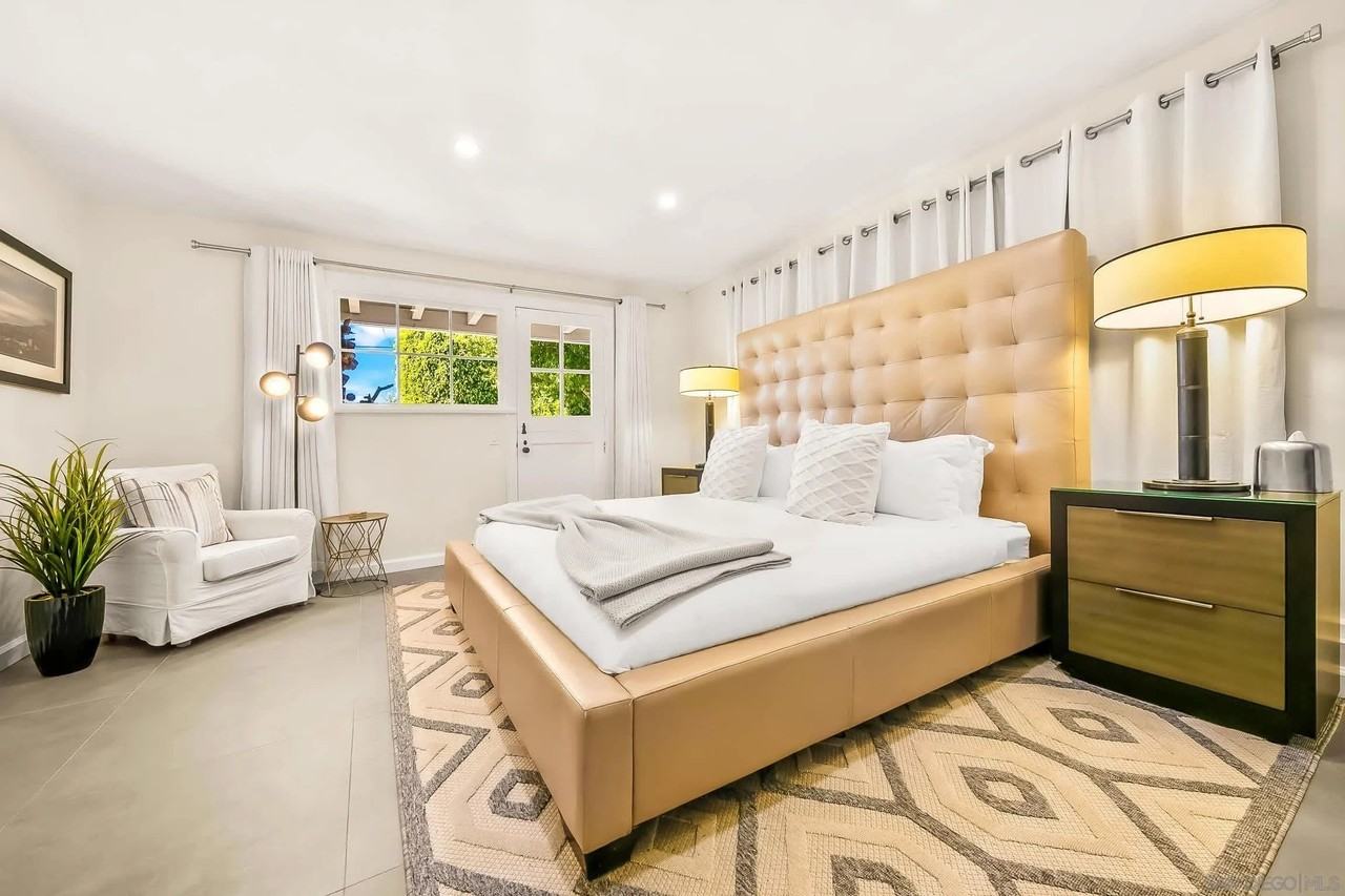 1380 Park Row #1-2 - Photo 2 of 32