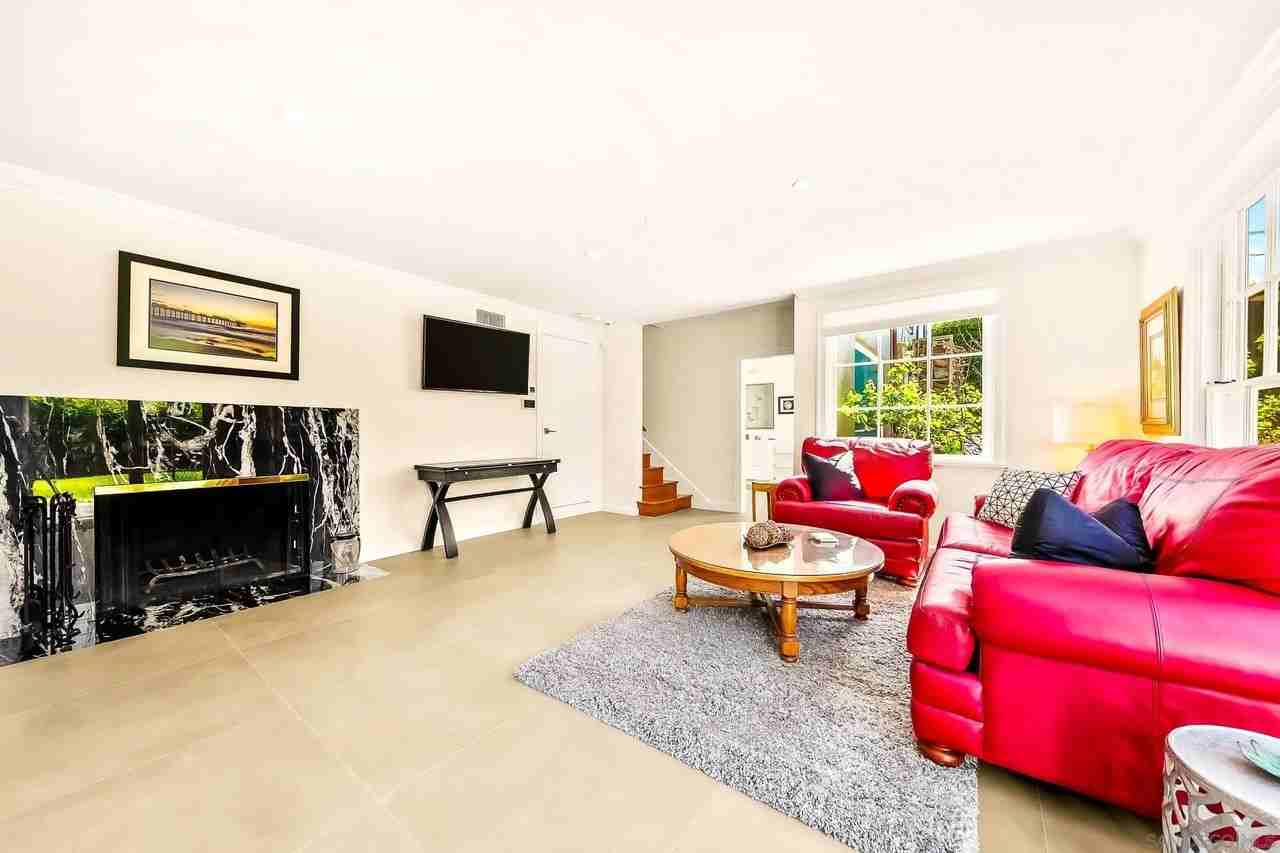 1380 Park Row #1-2 - Photo 5 of 32