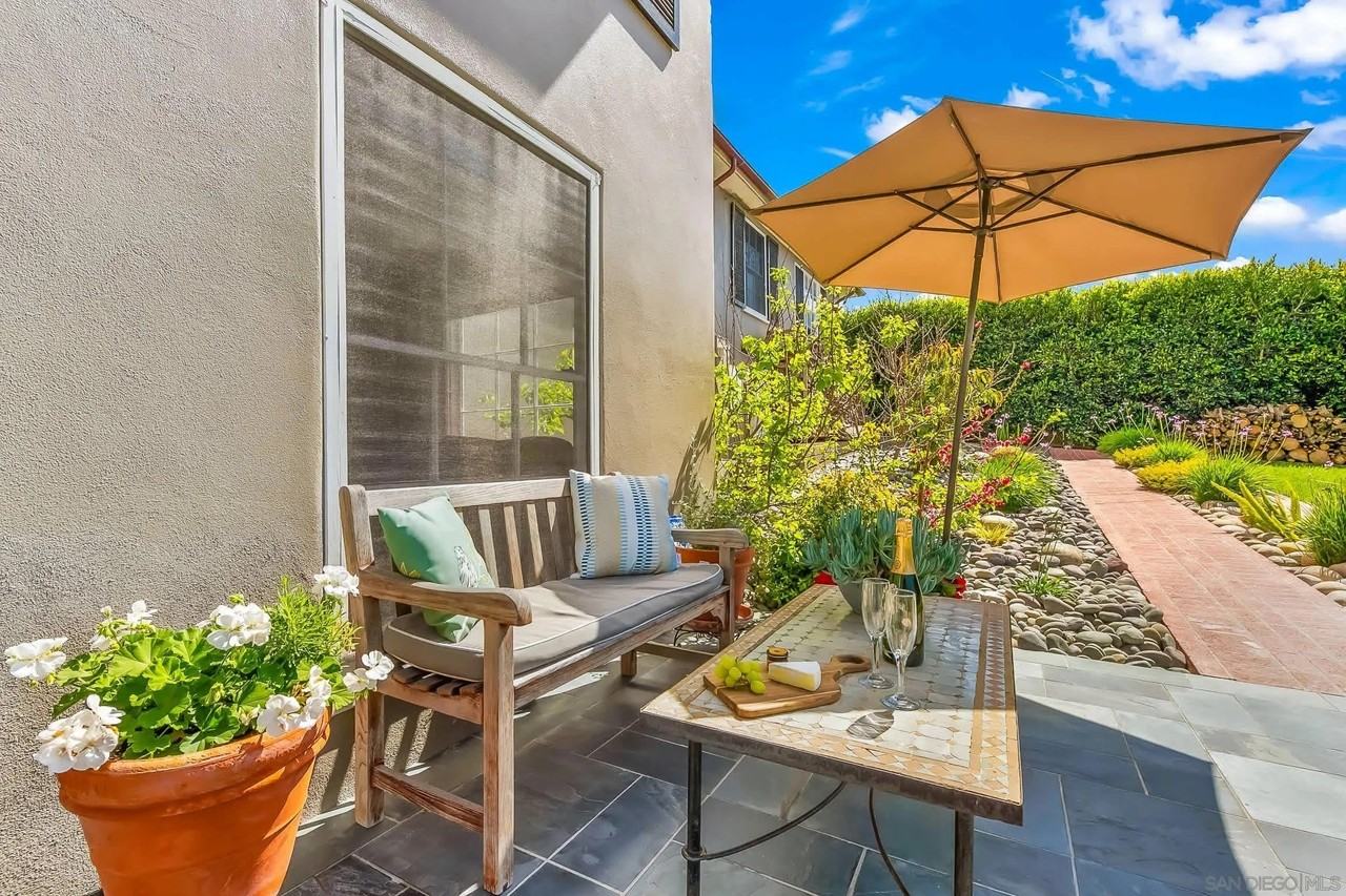 1380 Park Row #1-2 - Photo 7 of 32