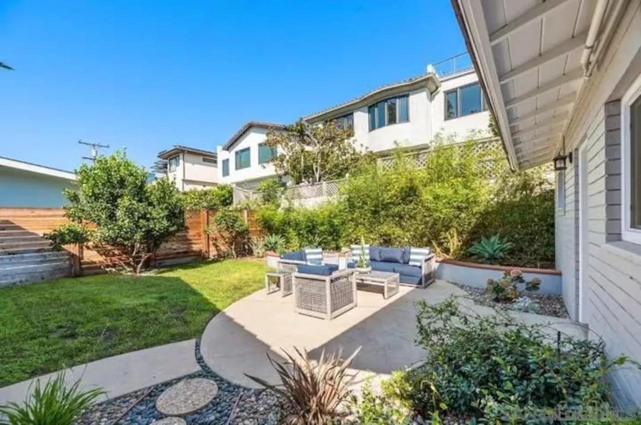 8373 El Paseo Grande - Photo 7 of 50