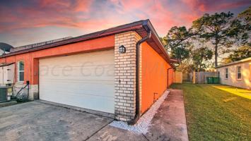 featured image of 318 Sun Dial Ct