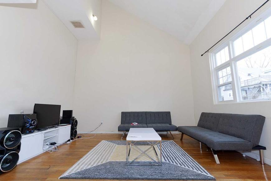 133 Greenfield Rd - Photo 5 of 6