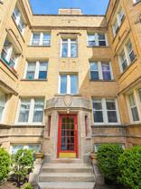 6815 N Lakewood Ave - Photo 1 of 1