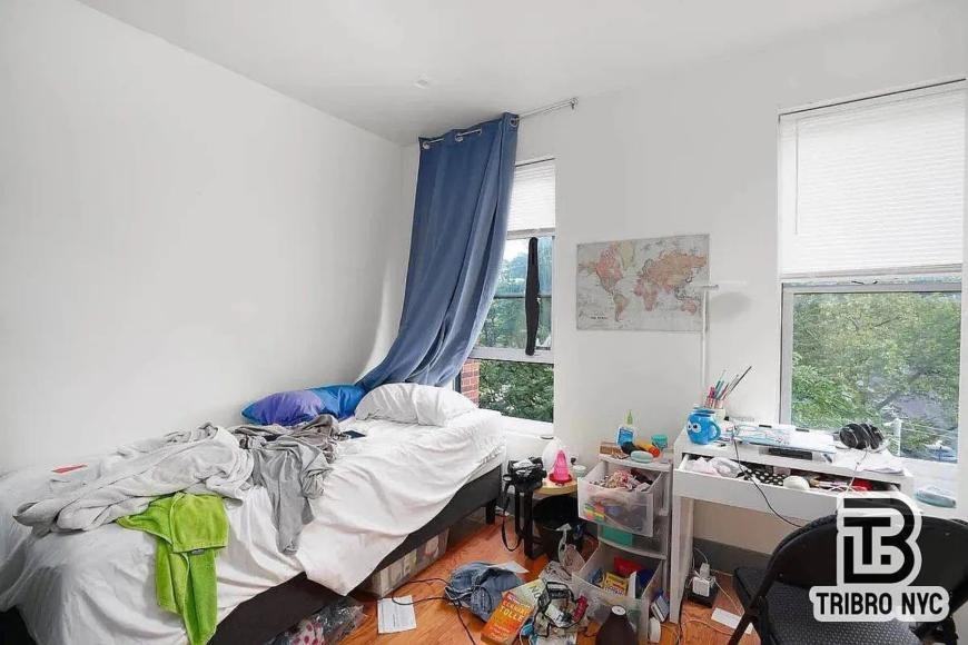 181 Greenpoint Ave - Photo 6 of 6