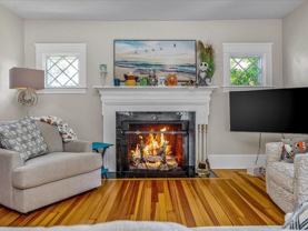 1102 Buttonwoods Ave - Photo 1 of 1