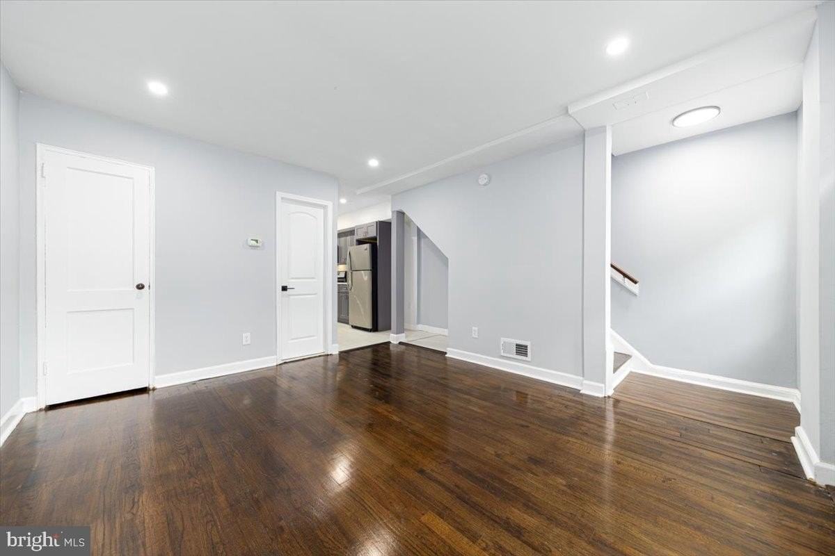 1265 16th St Ne - Photo 5 of 20