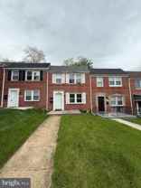 526 Random Rd #1stFL - Photo 1 of 1