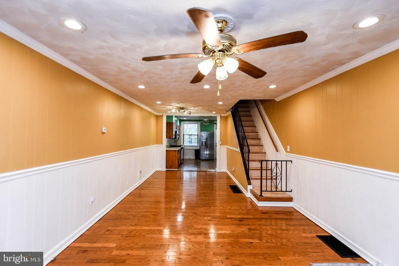 2509 Christian St - Photo 4 of 30