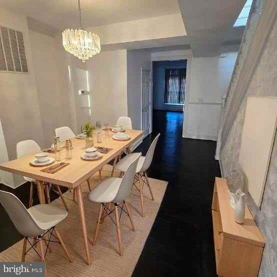 918 N Bentalou St - Photo 4 of 11