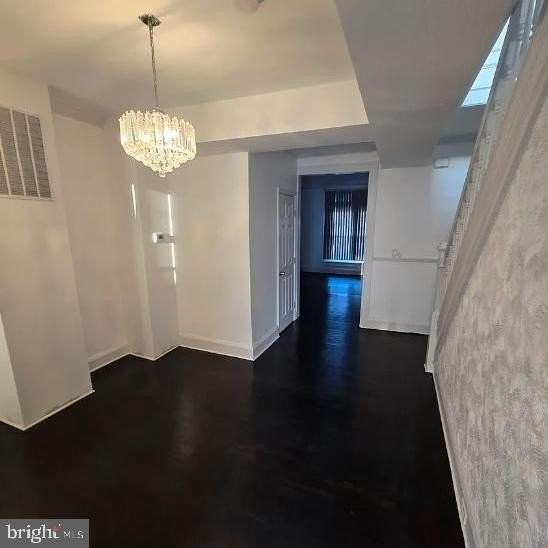 918 N Bentalou St - Photo 5 of 11