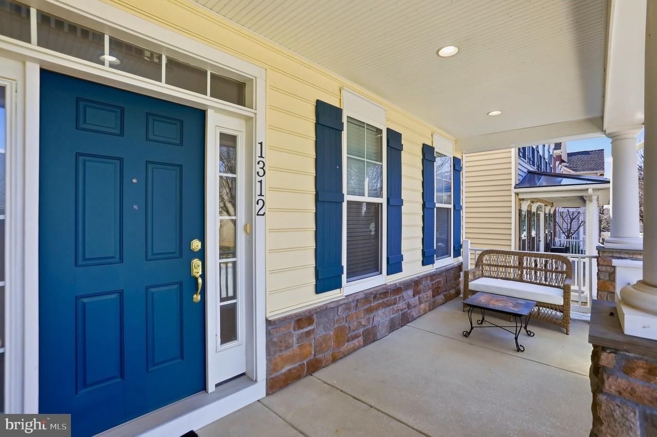 1312 Volunteer Dr - Photo 2 of 33