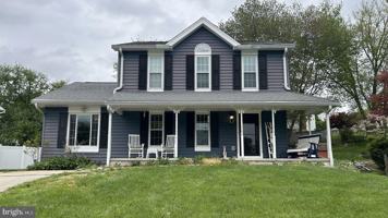 featured image of 215 Hitching Post Dr