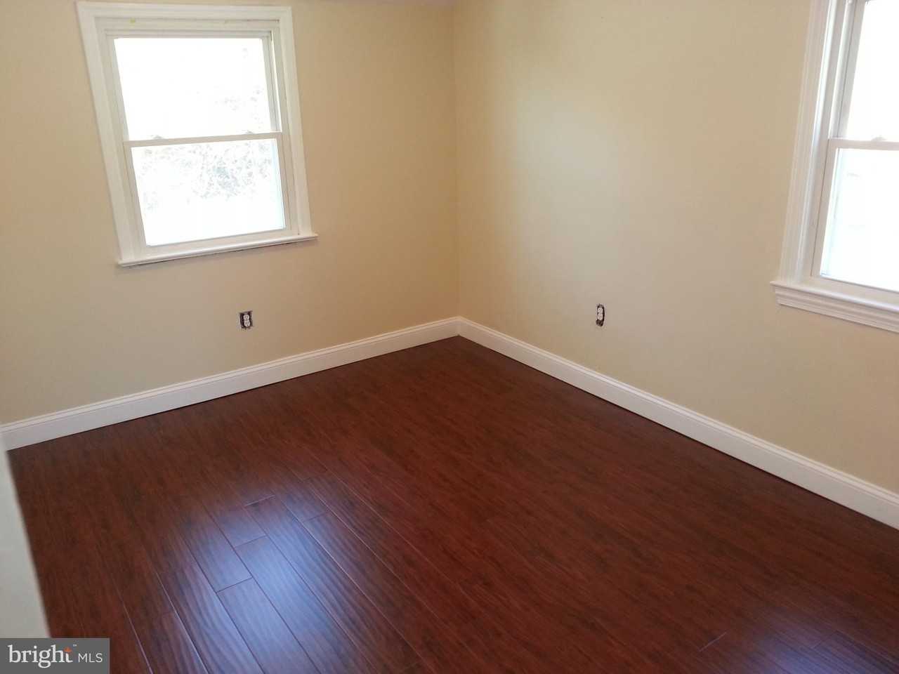 2303 Cheverly Ave - Photo 3 of 12