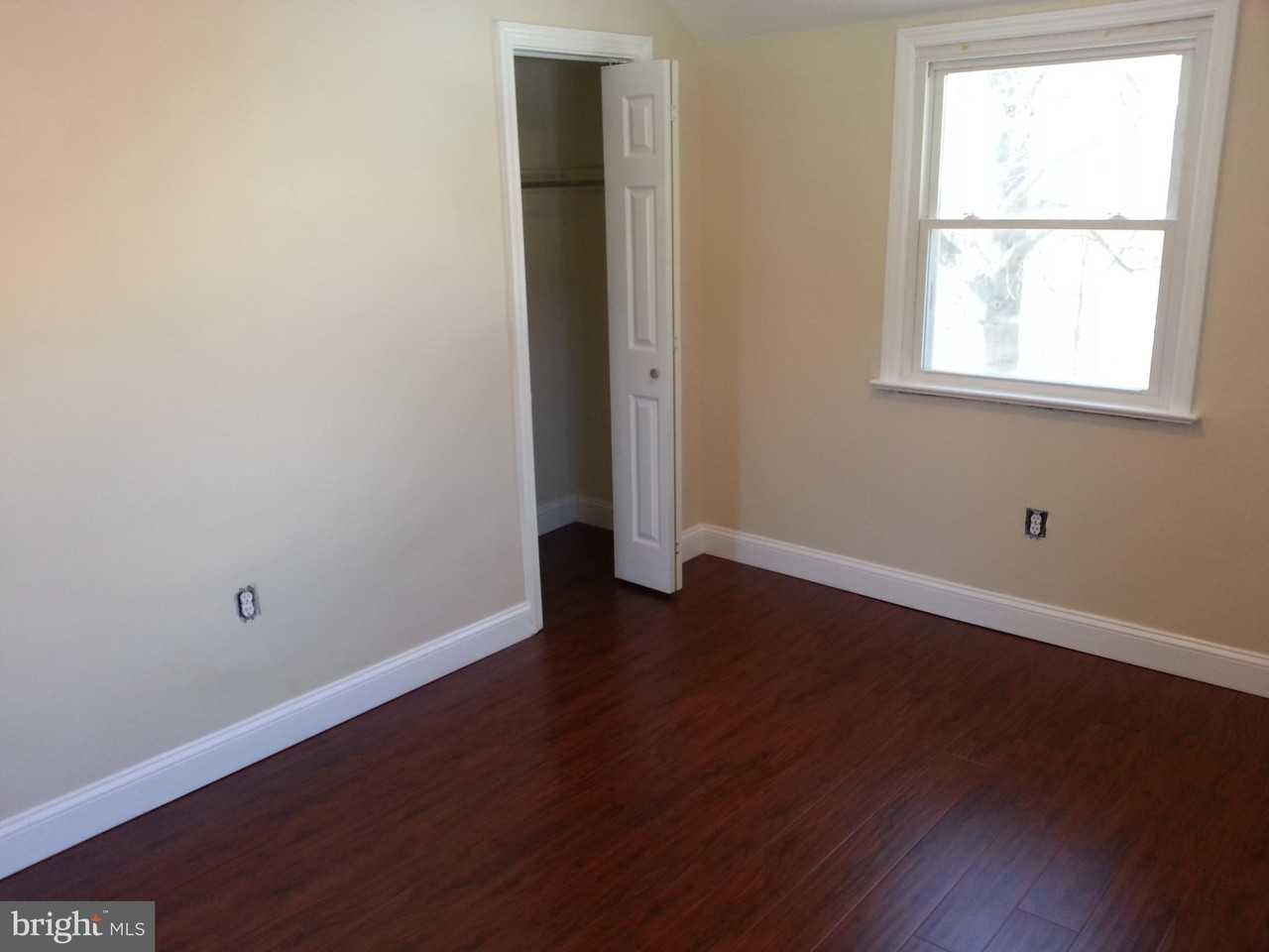 2303 Cheverly Ave - Photo 4 of 12