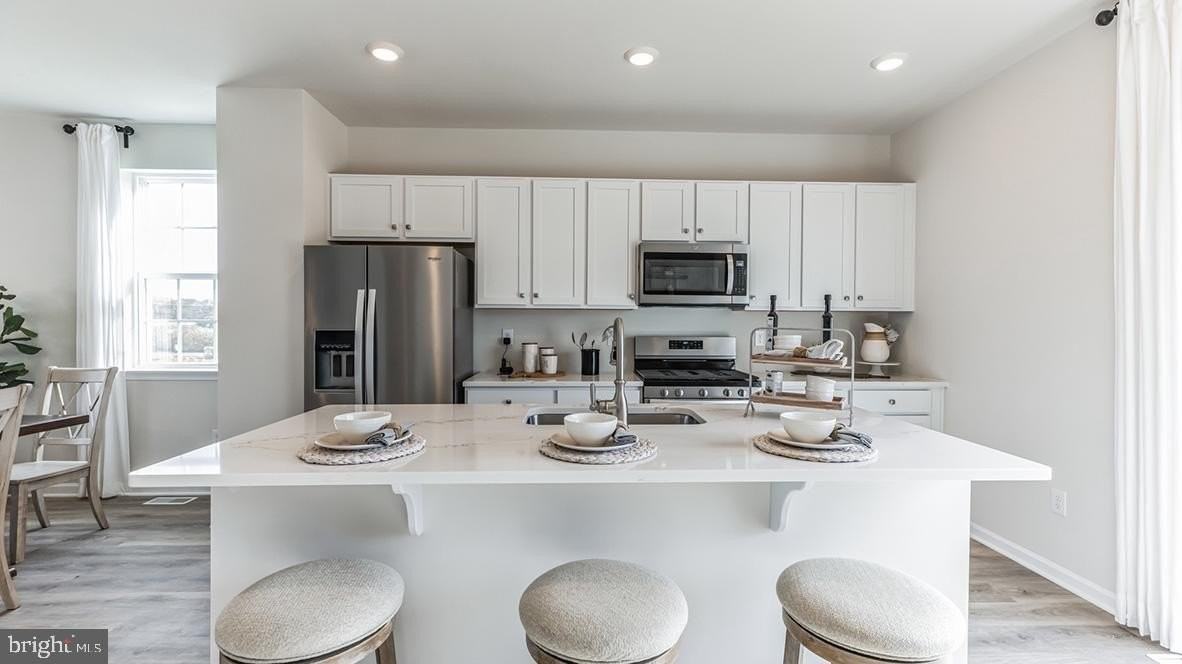 268 Macoun Way - Photo 6 of 33