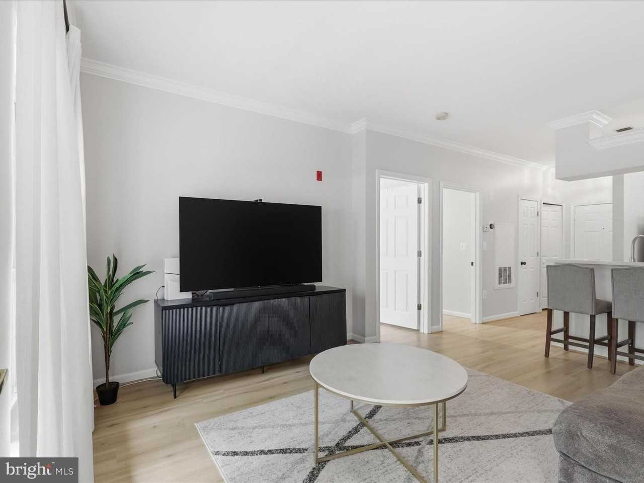 4560 Strutfield Ln #1104 - Photo 6 of 23