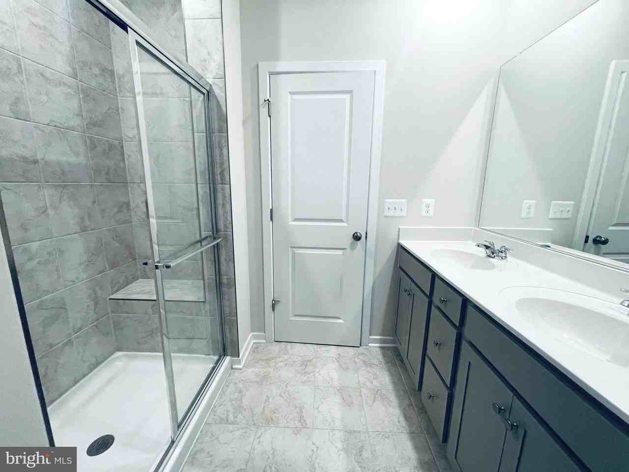 130 Thornton Way - Photo 6 of 50