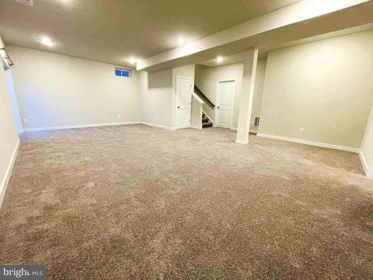 130 Thornton Way - Photo 7 of 50