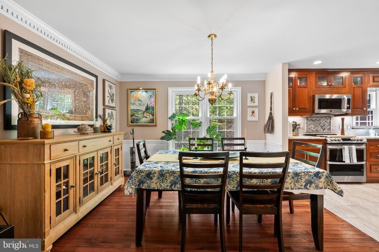 7362 Clifton Rd - Photo 5 of 50