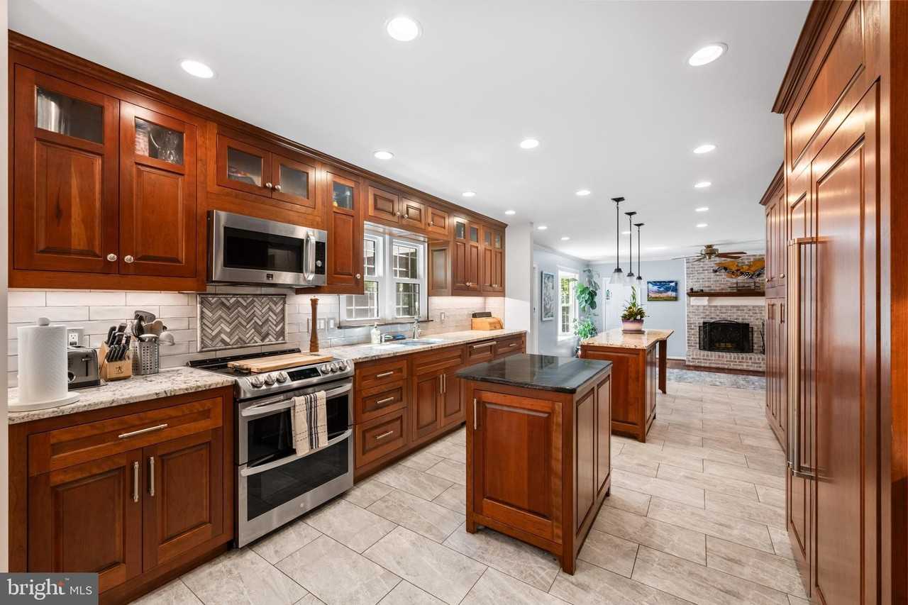 7362 Clifton Rd - Photo 7 of 50