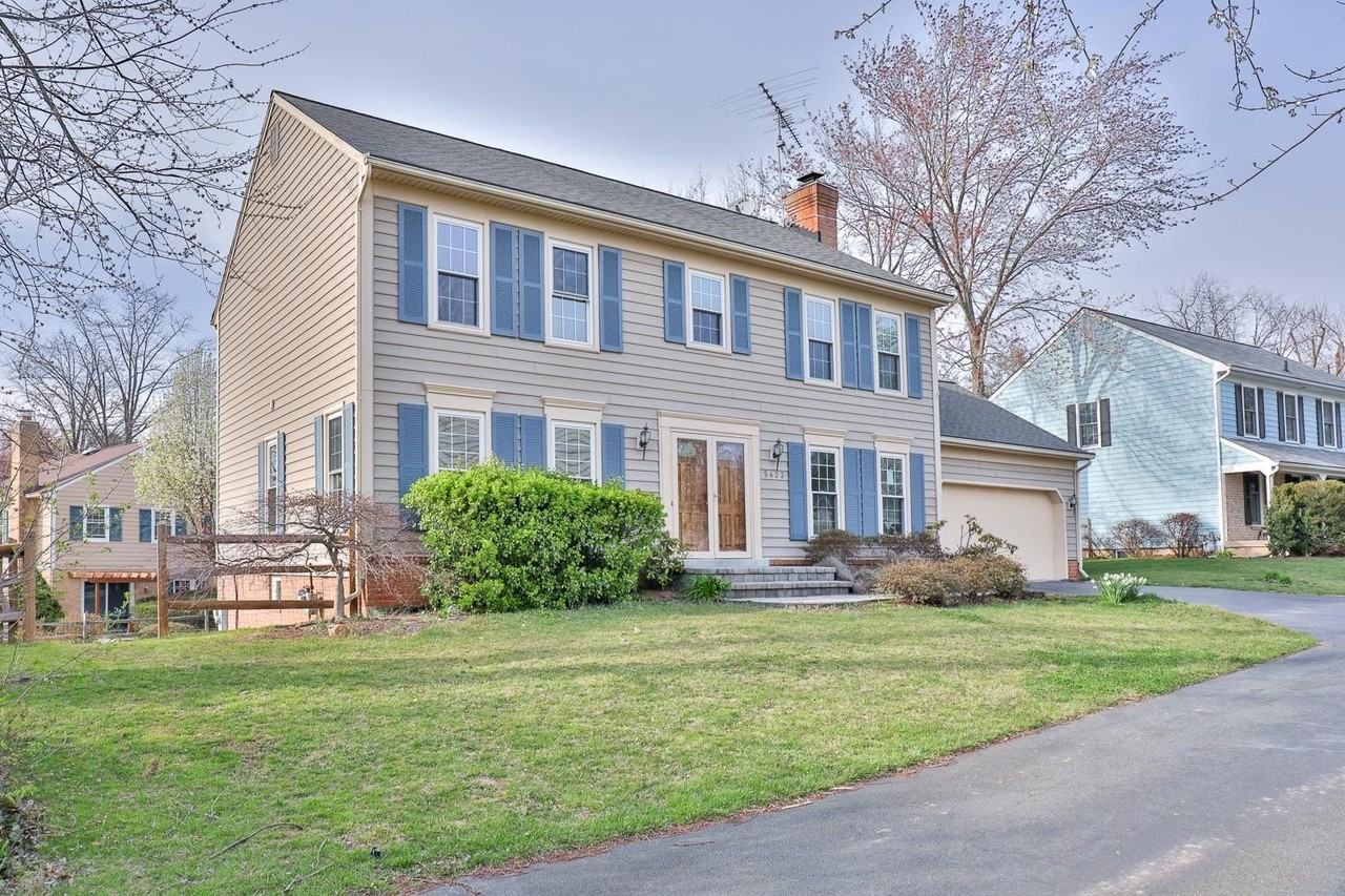 5423 Rilian Ct - Photo 7 of 50