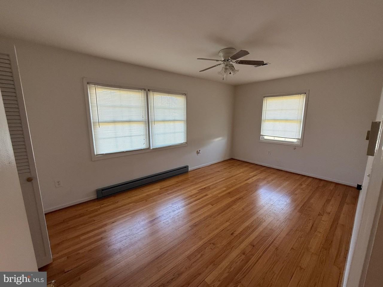 1667 Monroe Bay Cir - Photo 7 of 13