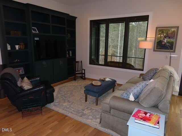 150 Haw River Trl - Photo 4 of 15