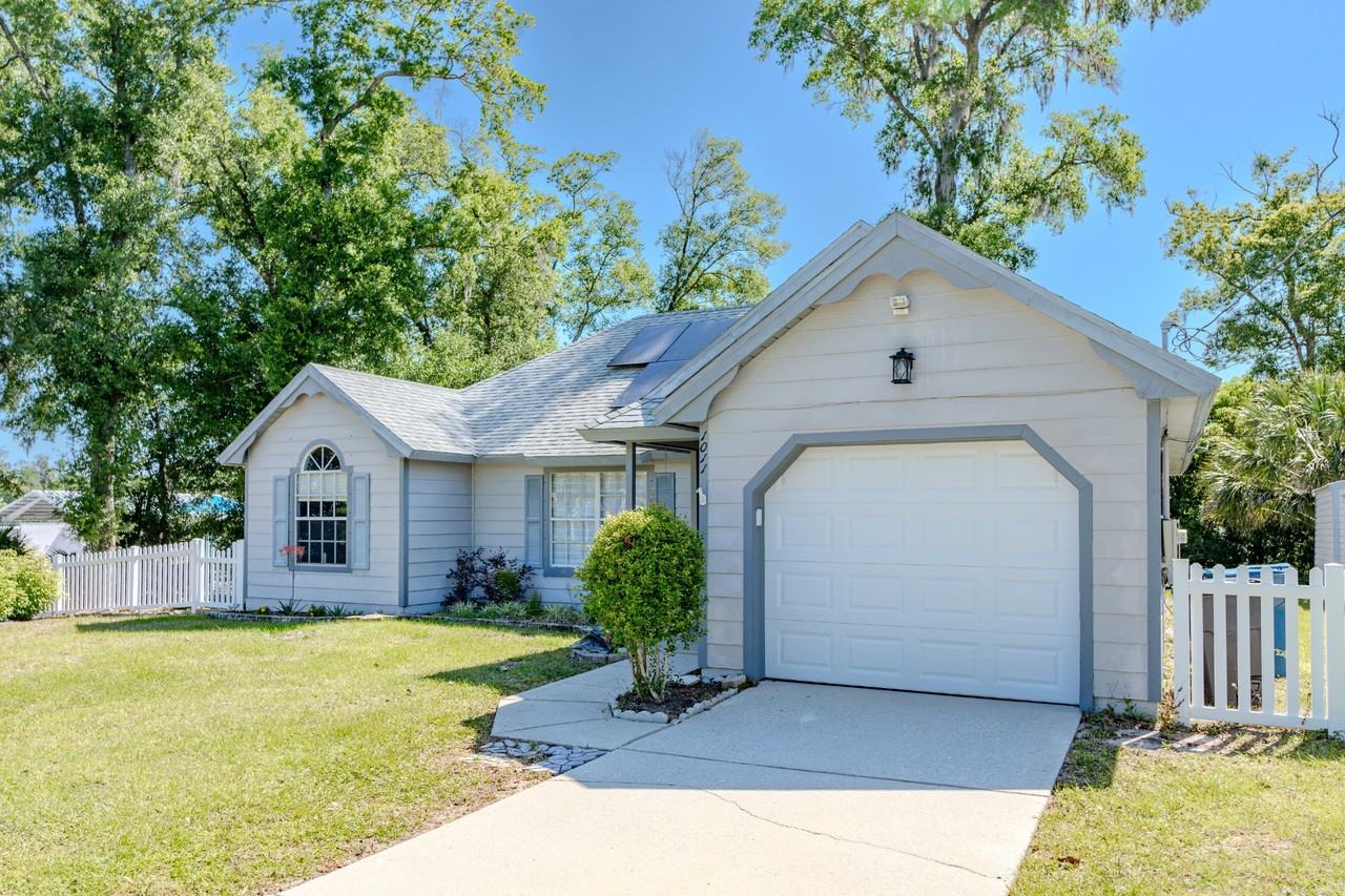 1011 Shayler Ave #1 - Photo 4 of 33