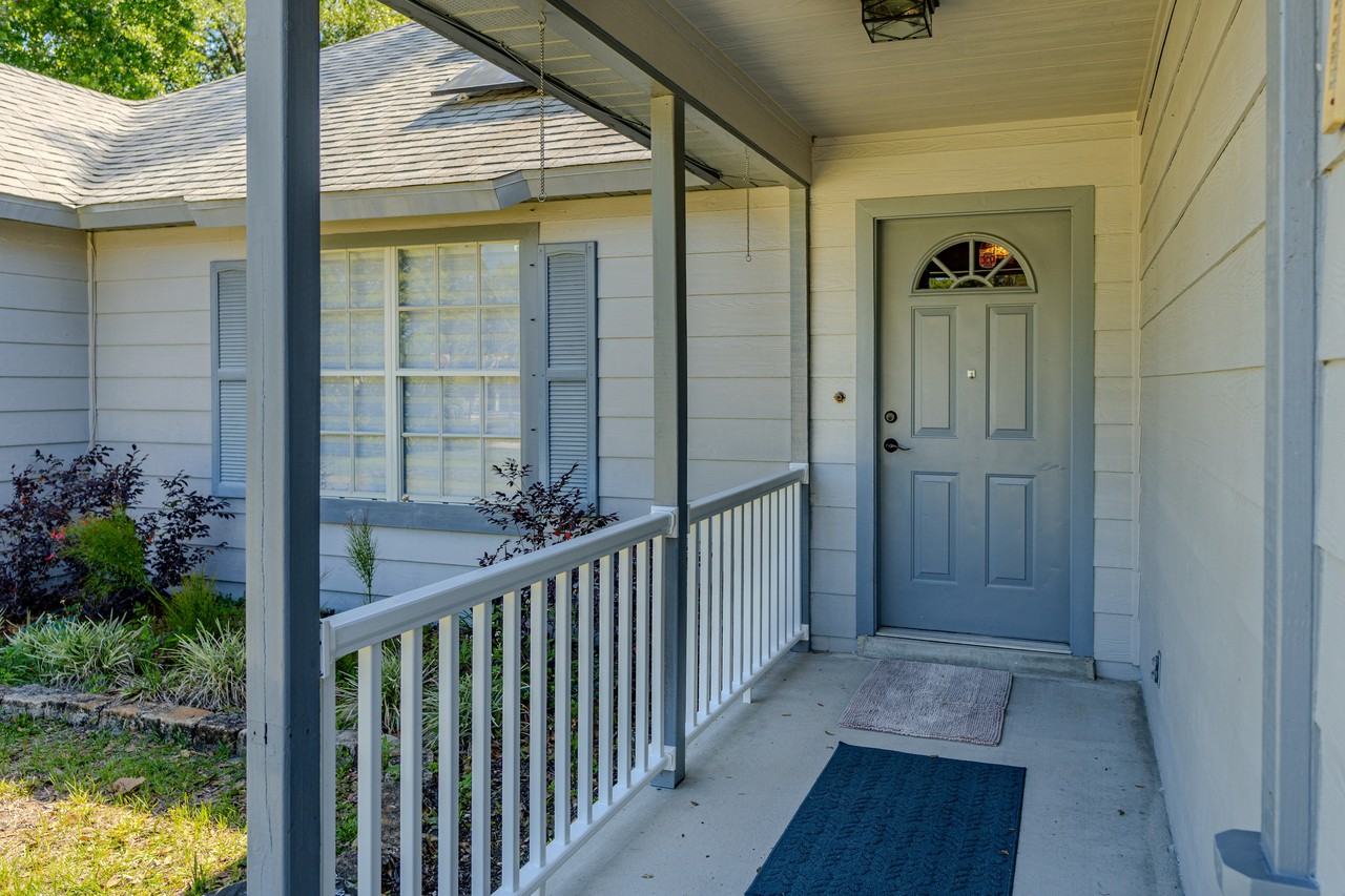 1011 Shayler Ave #1 - Photo 6 of 33