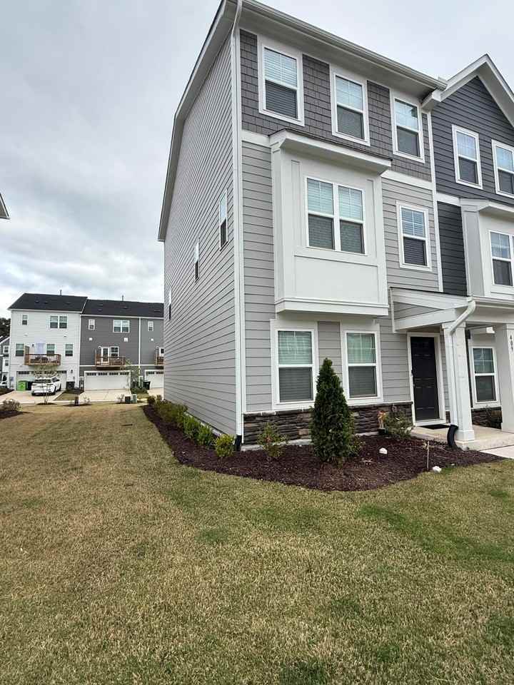 409 Deercroft Dr #1 - Photo 2 of 50