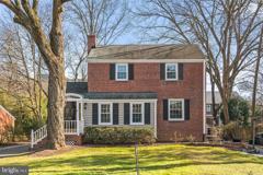 111 S Oak St - Photo 1 of 1