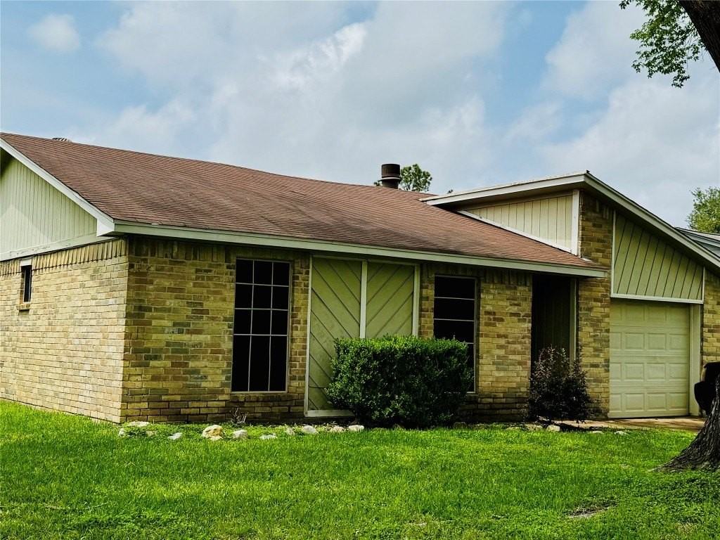 17118 Amber Ridge Dr - Photo 2 of 20