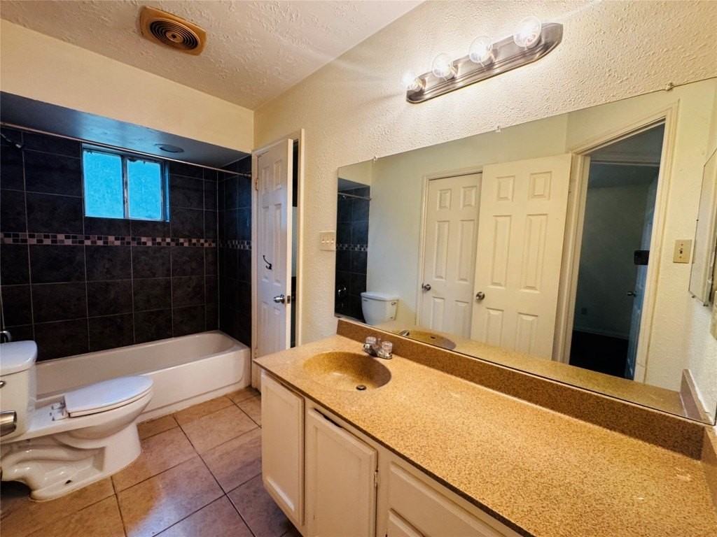 17118 Amber Ridge Dr - Photo 6 of 20