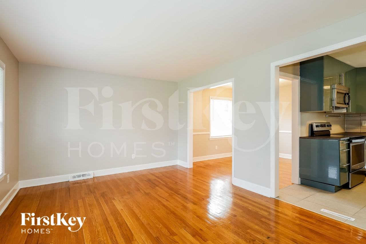 1128 Rocky Ridge Dr - Photo 4 of 15