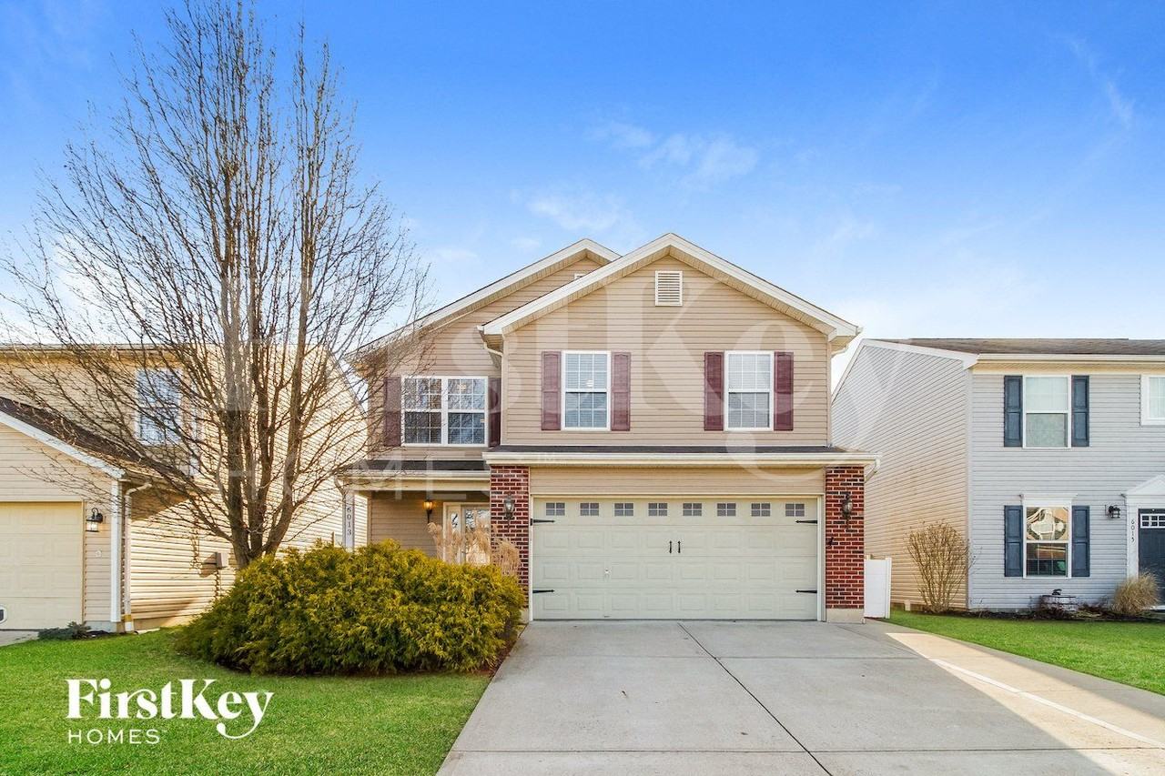 6013 Marsh Cir - Photo 2 of 15