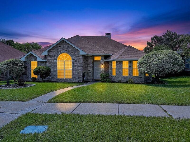7601 King Arthur Rd