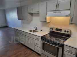 featured image of 5605 W Warren Ave