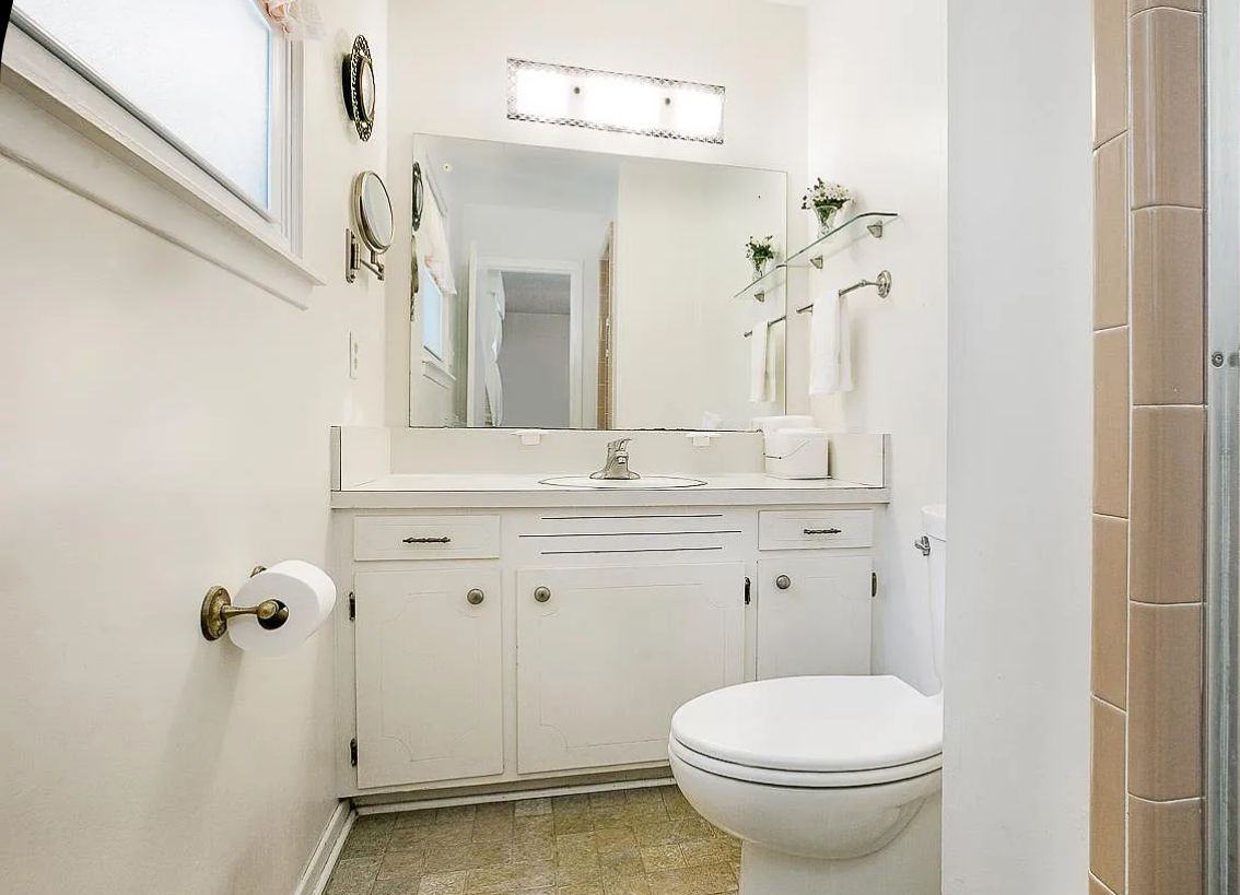 9410 Vienna Ave - Photo 4 of 17