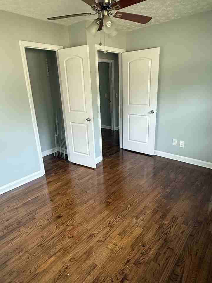 2704 4th Ave - Photo 4 of 12