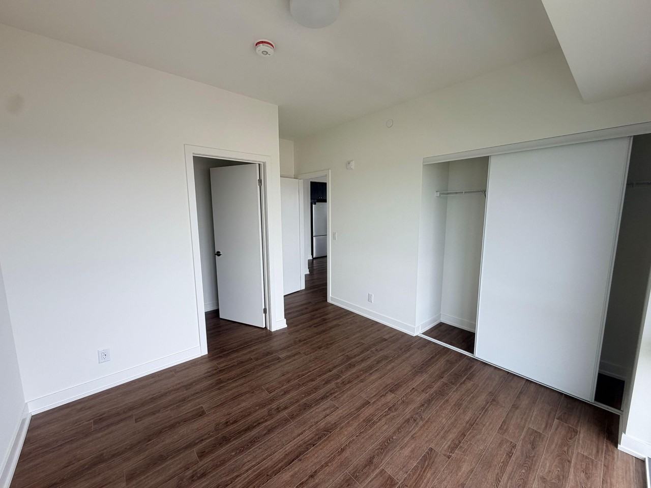 51 Clarington Blvd #1112 - Photo 7 of 13