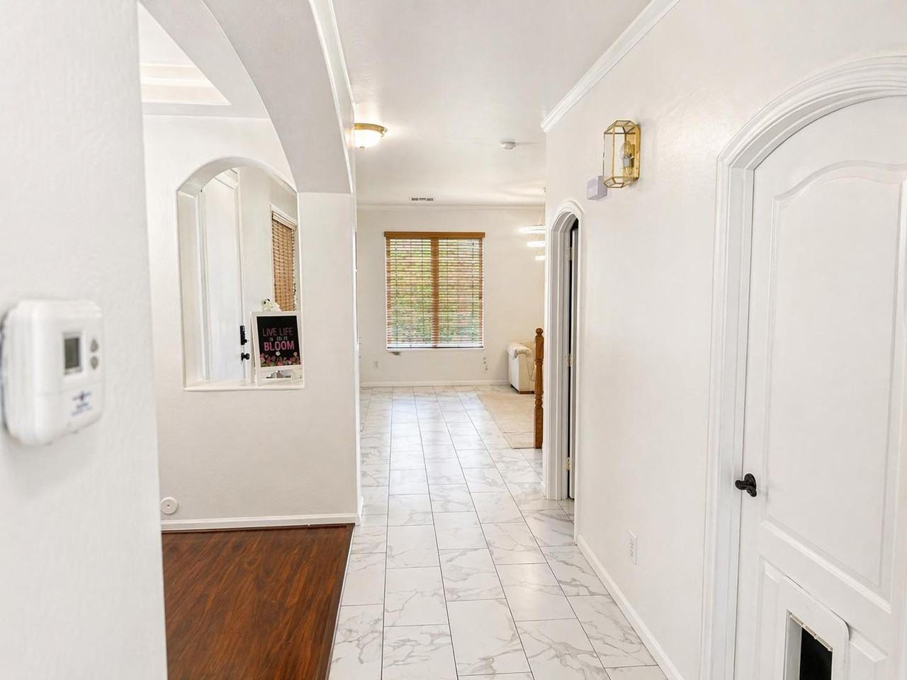 8611 S 45th Gln - Photo 5 of 50