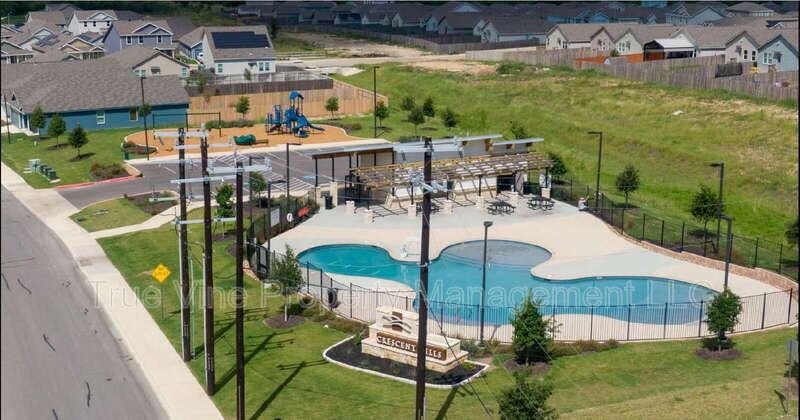 7119 Satellite Way - Photo 5 of 28