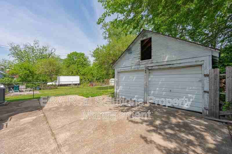 5724 Luhn Ave #1 - Photo 5 of 28