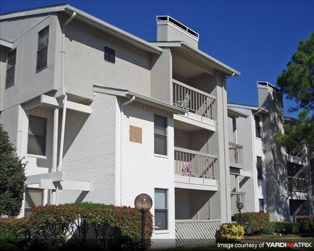 3424 West Country Club Drive - Photo 2 of 4