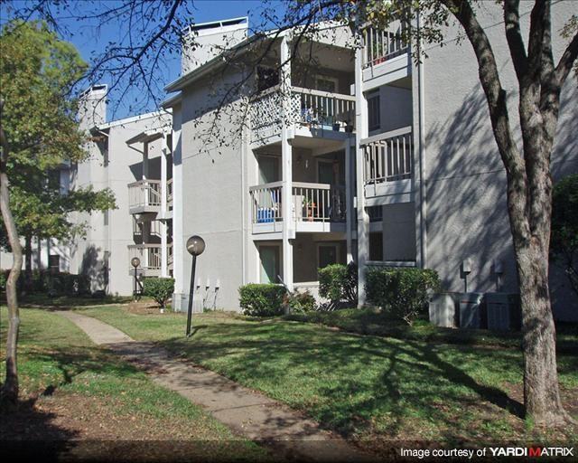 3424 West Country Club Drive - Photo 3 of 4