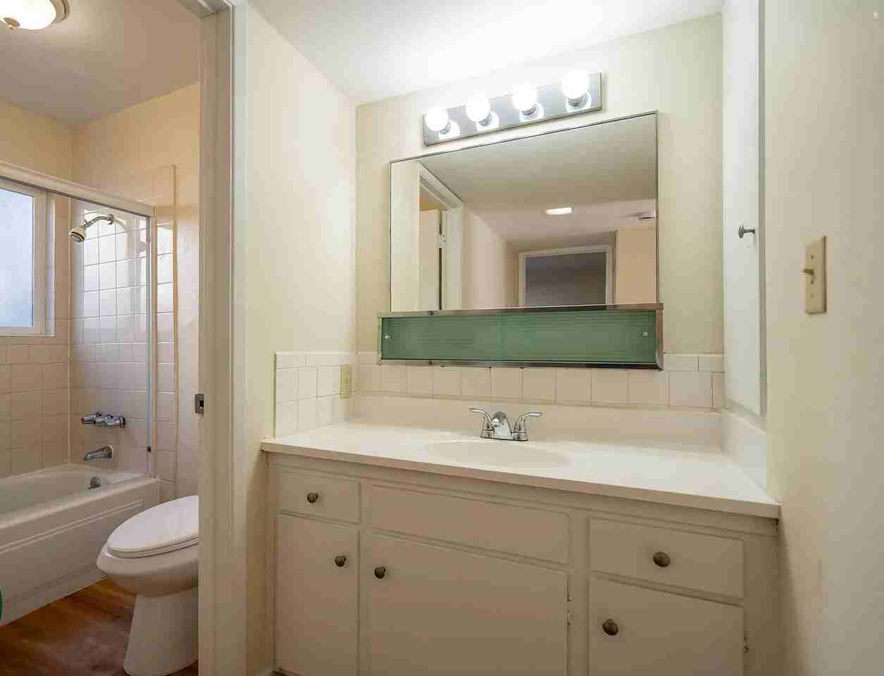 1212 W Mc Kinley Ave - Photo 5 of 8